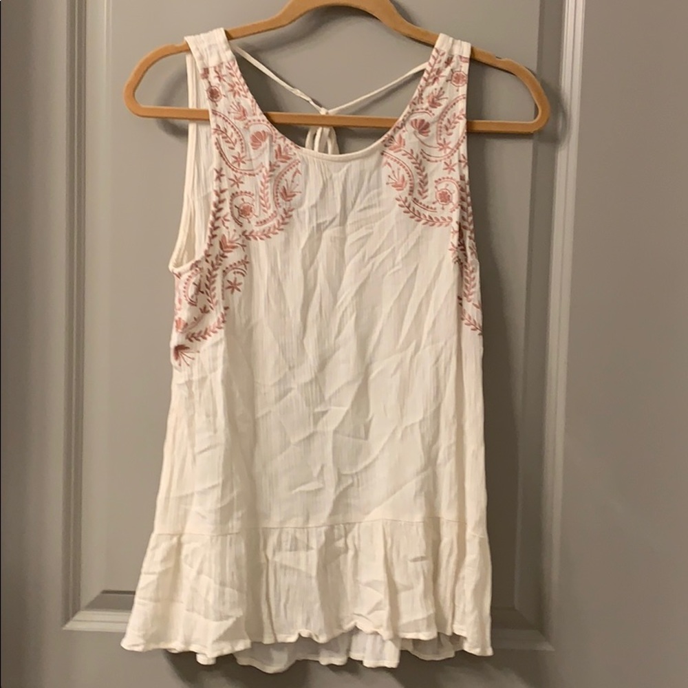 White nice tank top